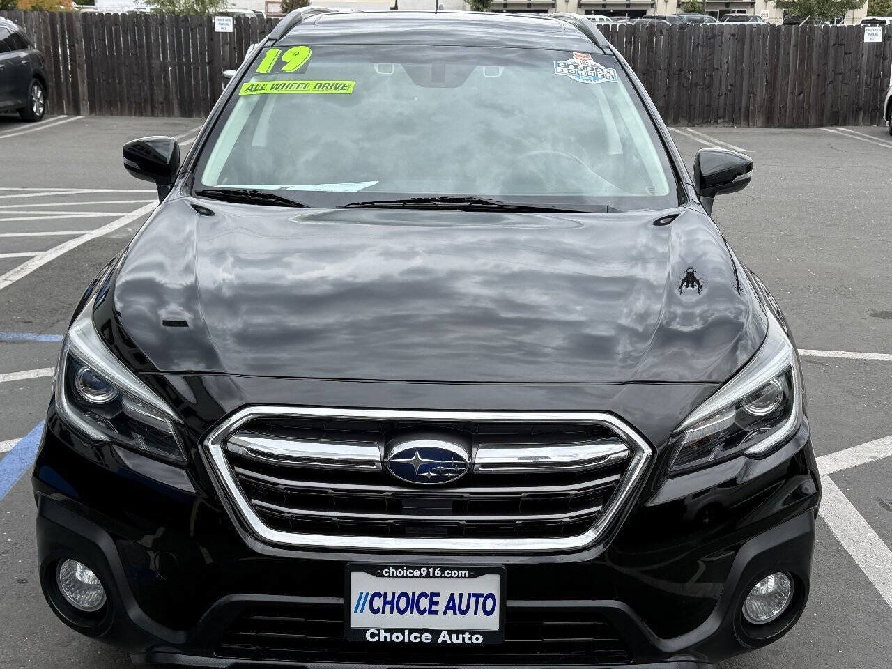 Used 2019 Subaru Outback 3.6R Touring w/ Popular Package #3A AWD/4WD image 2