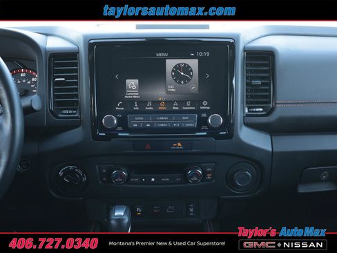 Used 2022 Nissan Frontier PRO-4X AWD/4WD image 10