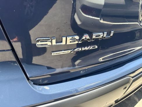 Used 2023 Subaru Ascent Premium w/ Convenience Package AWD/4WD image 8