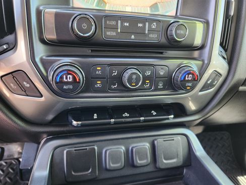 Used 2018 Chevrolet Silverado 1500 LT w/ All Star Edition AWD/4WD image 27