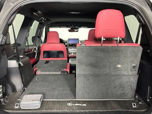 Used 2023 Lexus GX 460 Premium w/ Accessory Package AWD/4WD image 30