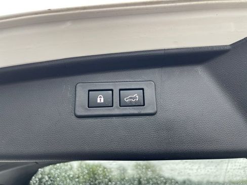 Used 2024 Subaru Outback Limited XT AWD/4WD image 18
