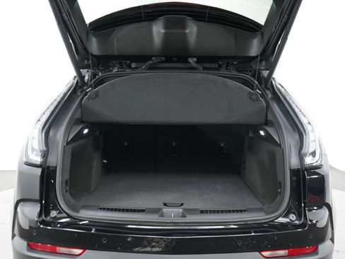 Used 2023 Cadillac XT4 Sport image 14