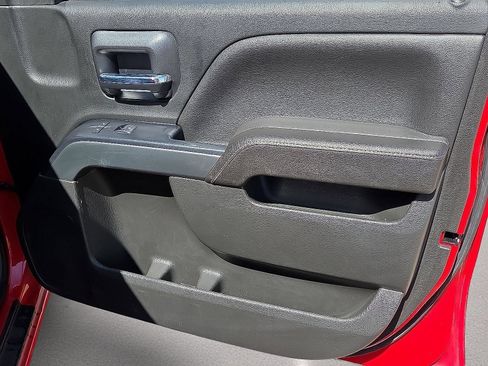 Used 2018 Chevrolet Silverado 1500 LT RWD image 12