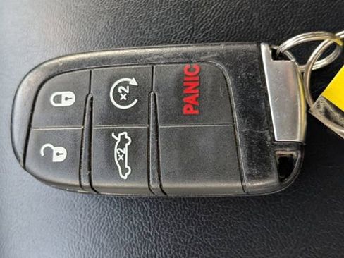 Used 2023 Dodge Charger R/T w/ Blacktop Package image 32