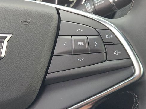 New 2026 Cadillac XT5 Luxury image 34