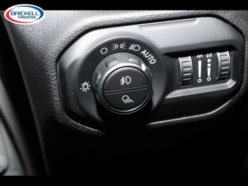 Used 2021 Jeep Gladiator Mojave AWD/4WD image 26