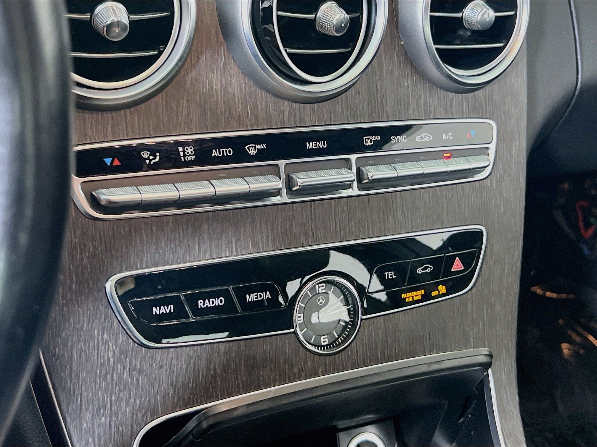 Used 2019 Mercedes-Benz C 300 4MATIC Sedan image 15