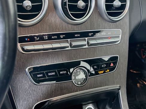 Used 2019 Mercedes-Benz C 300 4MATIC Sedan image 15