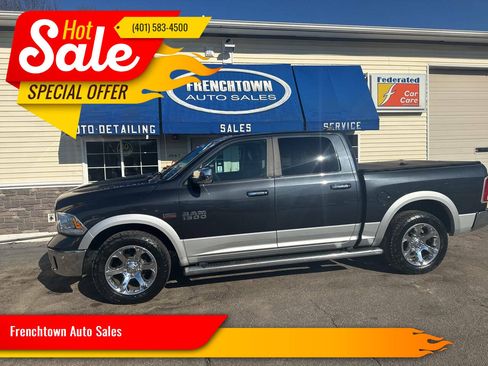Used 2017 RAM 1500 Laramie AWD/4WD image 1
