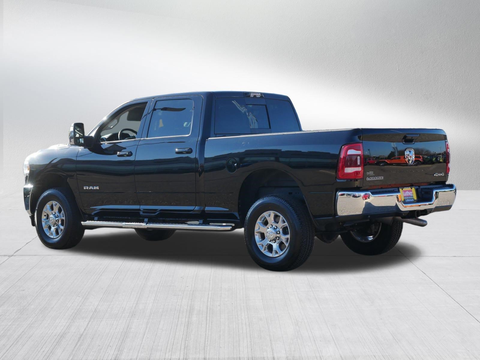 Used 2024 RAM 2500 Laramie w/ Safety Group AWD/4WD image 5