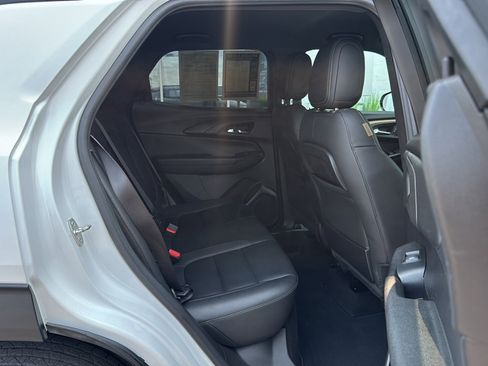 Used 2023 Chevrolet TrailBlazer ACTIV FWD image 19