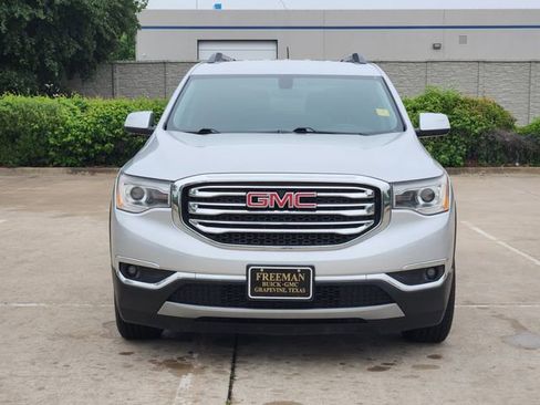 Used 2018 GMC Acadia SLE w/ Driver Alert Package I FWD image 2