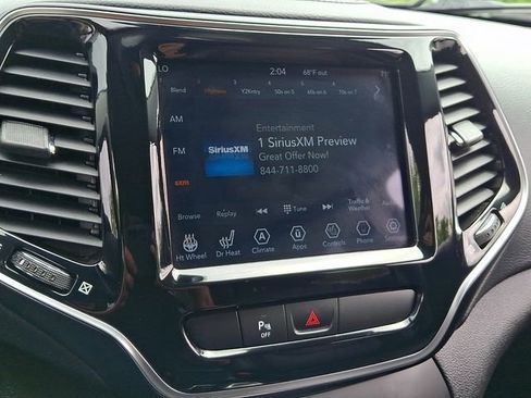 Used 2019 Jeep Cherokee Limited AWD/4WD image 27