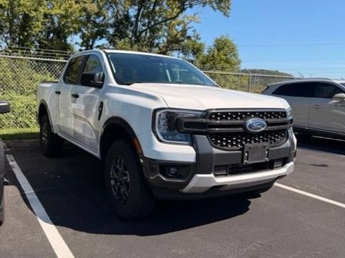 Used 2024 Ford Ranger XLT AWD/4WD image 3