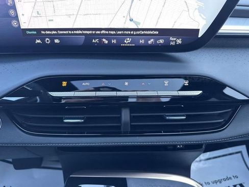 Used 2025 Buick Enclave Avenir w/ Super Cruise Package AWD/4WD image 53