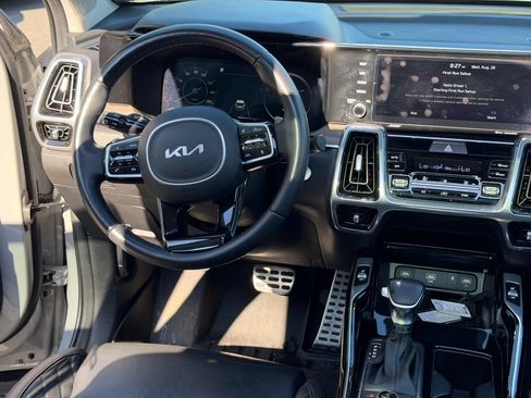 Used 2023 Kia Sorento SX Prestige AWD/4WD image 21