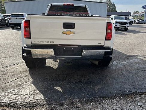 Used 2016 Chevrolet Silverado 3500 LTZ w/ Duramax Plus Package AWD/4WD image 6