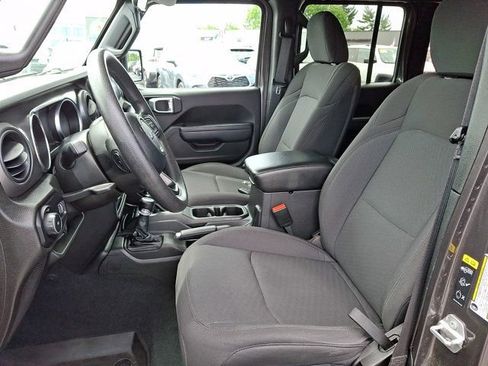 Used 2023 Jeep Wrangler Unlimited Sport AWD/4WD image 17