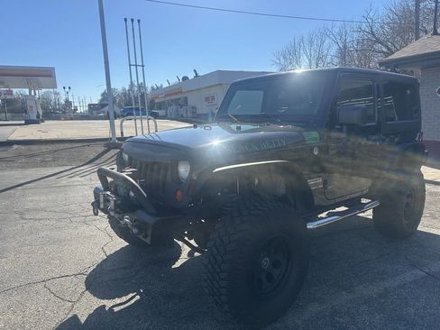 Used 2010 Jeep Wrangler Sport image 6