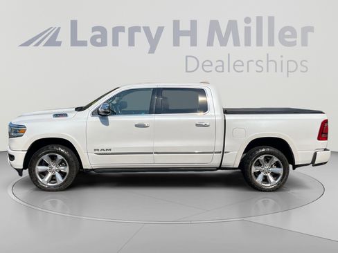 Used 2021 RAM 1500 Limited AWD/4WD image 2
