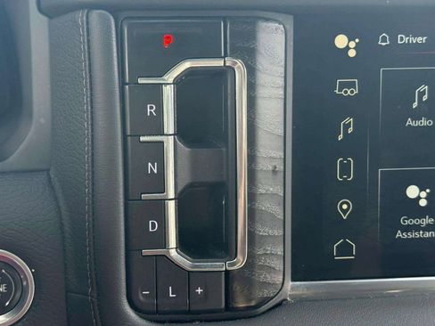 Used 2023 GMC Yukon XL Denali image 36