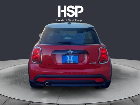 Used 2024 MINI Cooper 2-Door Hardtop FWD image 4