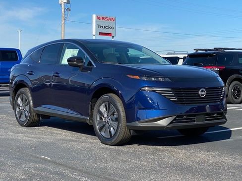 New 2025 Nissan Murano SL w/ Cargo Package image 2