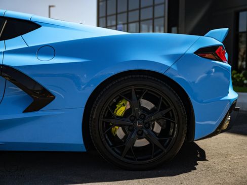 Used 2022 Chevrolet Corvette Stingray Preferred Cpe w/ Z51 Performance Package RWD image 12