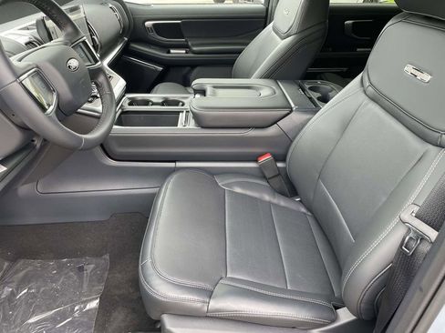 New 2026 Ford Expedition Platinum AWD/4WD image 13