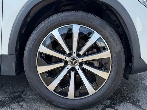 Certified 2023 Mercedes-Benz GLA 250 4MATIC image 11