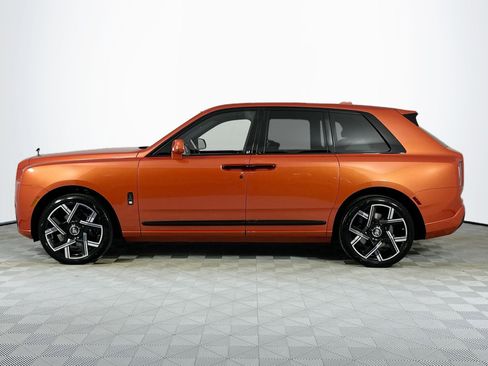 New 2027 Rolls-Royce Cullinan Black Badge AWD/4WD image 3