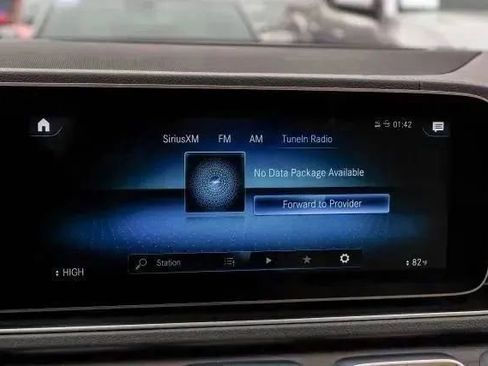 Used 2020 Mercedes-Benz GLS 450 4MATIC image 35