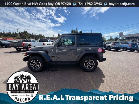 Used 2023 Jeep Wrangler Sport AWD/4WD image 3