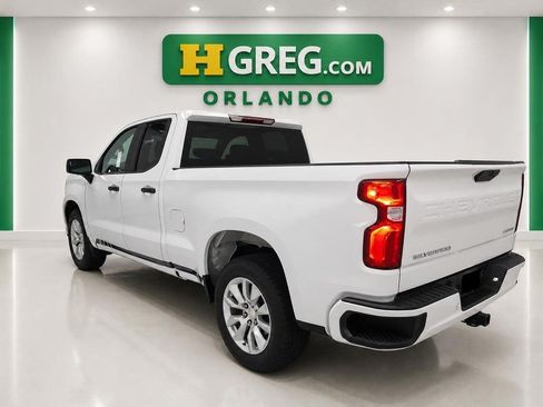 Used 2021 Chevrolet Silverado 1500 Custom RWD image 2