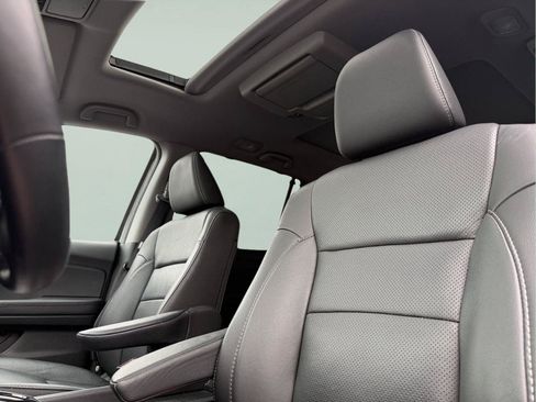 Used 2021 Honda Pilot Elite image 11