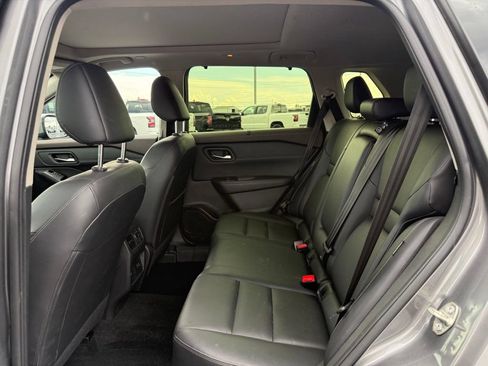 Used 2023 Nissan Rogue SL w/ SL Premium Package AWD/4WD image 7