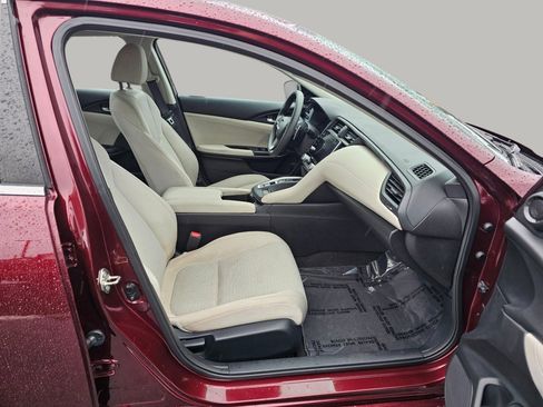 Used 2019 Honda Insight EX image 23