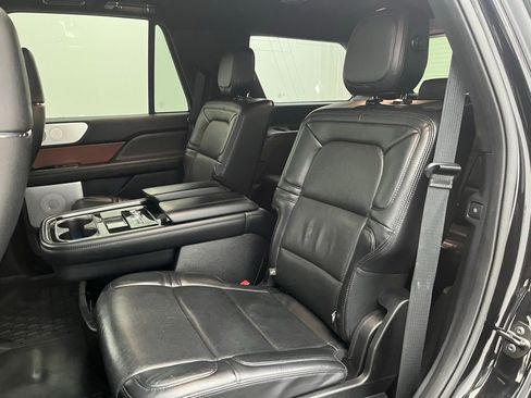 Used 2020 Lincoln Navigator Reserve w/ Equipment Group 208A Reserve image 31
