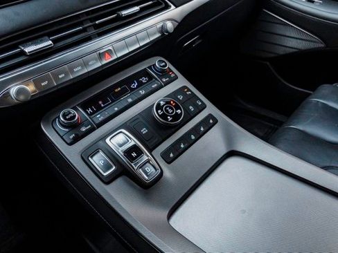 Used 2021 Hyundai Palisade Calligraphy image 18