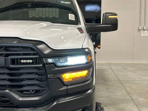 New 2026 RAM 3500 Tradesman image 10