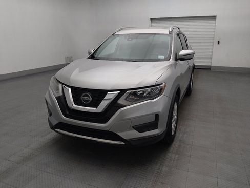 Used 2020 Nissan Rogue S w/ Special Edition Package FWD image 15