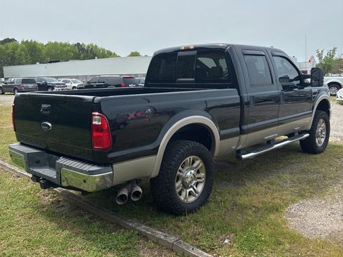 Used 2009 Ford F250 Lariat image 6