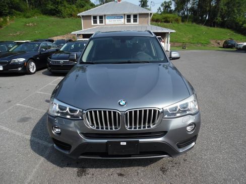 Used 2016 BMW X3 xDrive28i AWD/4WD image 9