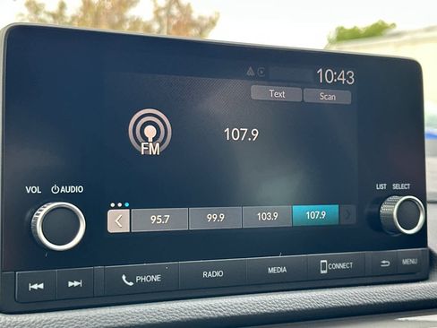 New 2025 Acura Integra image 14