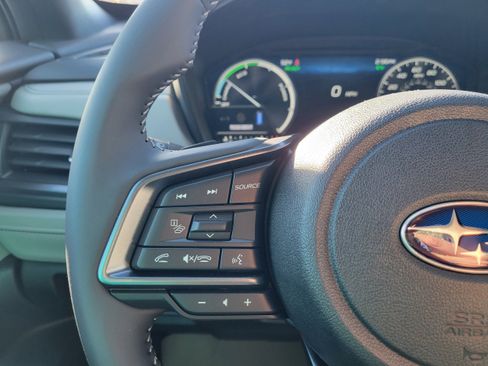 New 2025 Subaru Forester Limited image 15