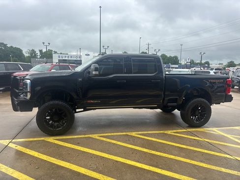 Used 2023 Ford F250 Lariat w/ Tremor Off-Road Package AWD/4WD image 9