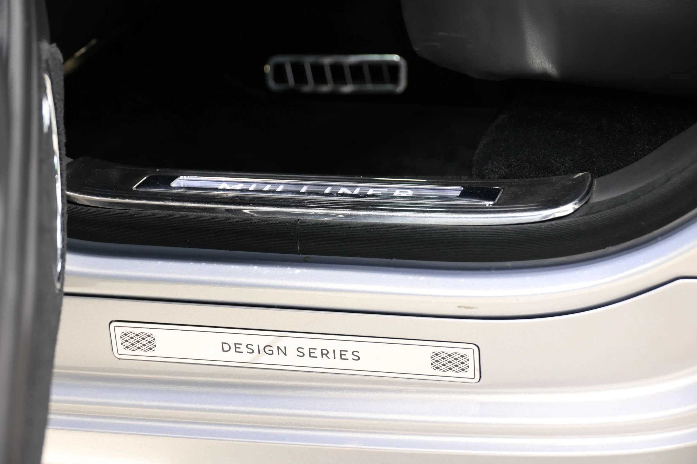 Used 2018 Bentley Mulsanne RWD image 62