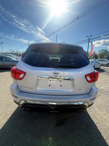 Used 2018 Nissan Pathfinder FWD image 6