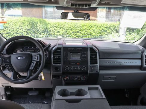 Used 2019 Ford F350 XLT AWD/4WD image 30